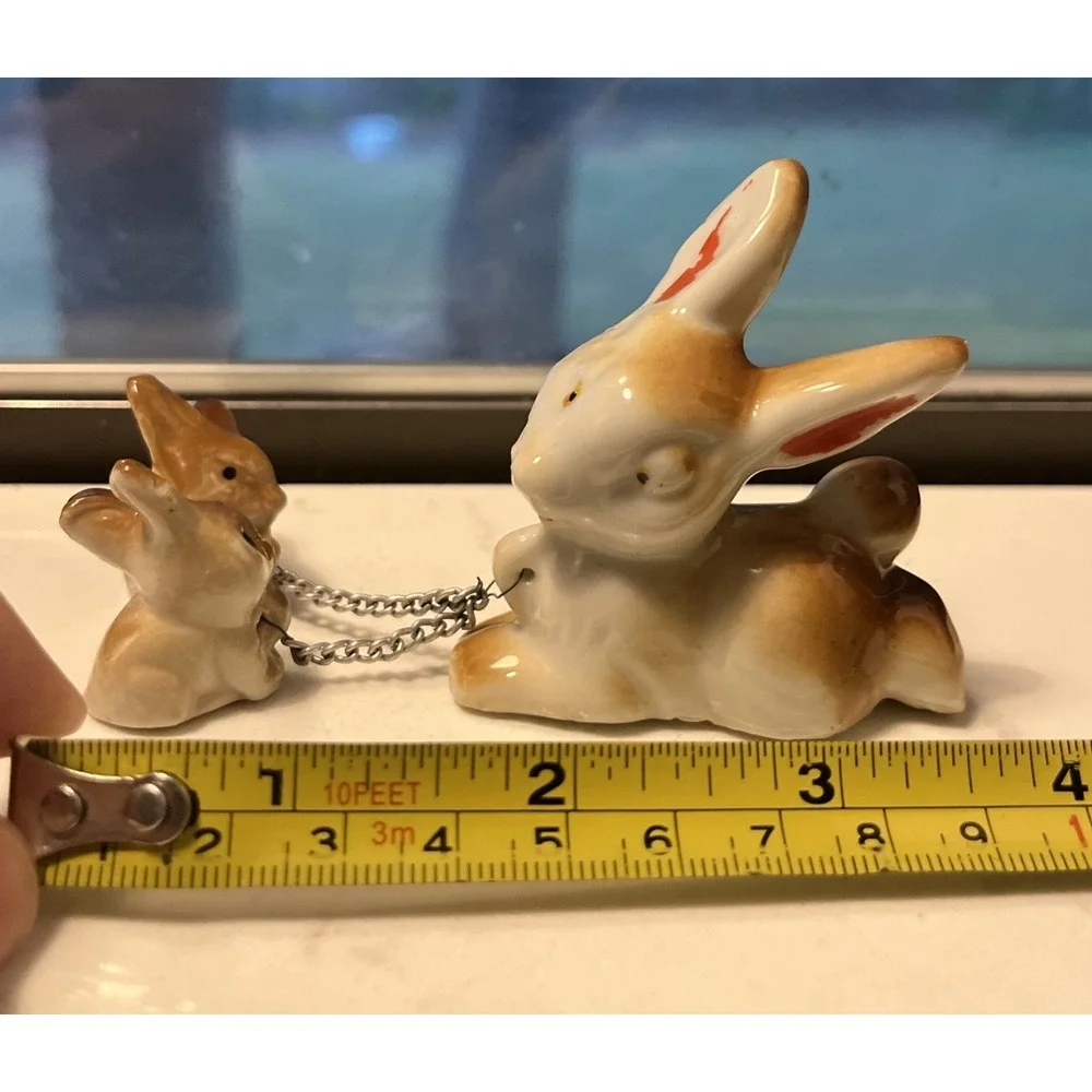 Vintage Set 3 Ceramic Bunnies Mother Rabbit w/ 2 Chained‎ Baby Bunny Figurine